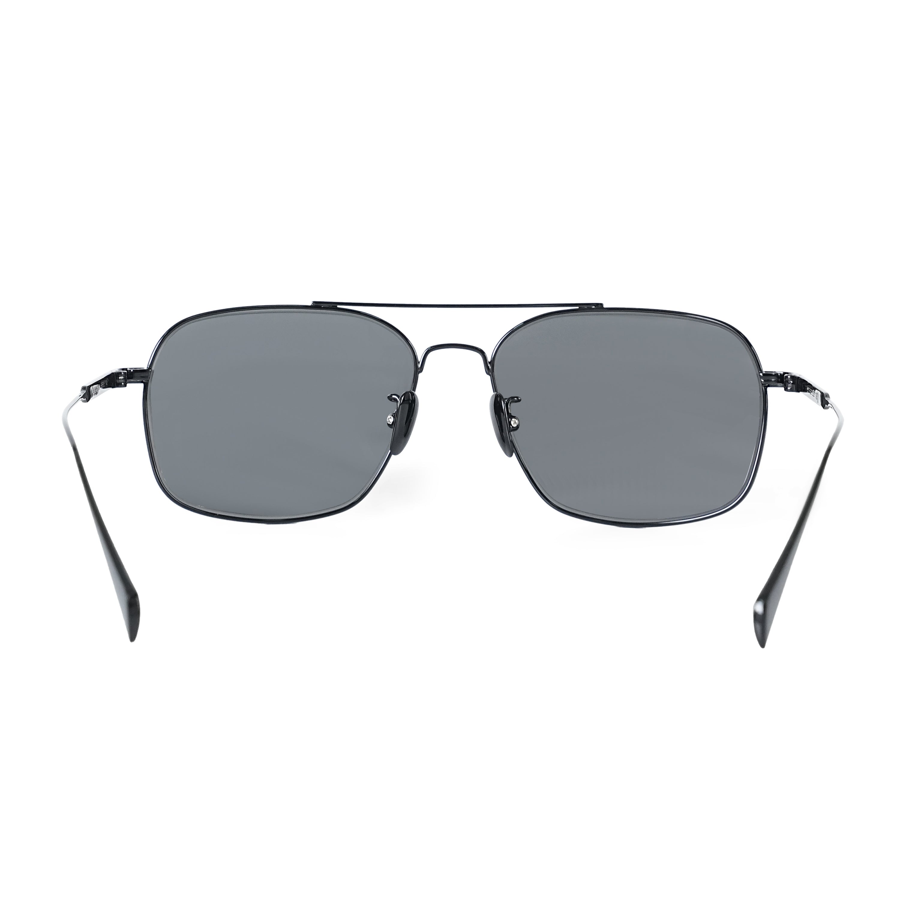 STRÆTOS™ Black